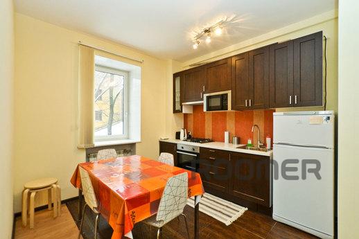 Rent in the center of St. Petersburg, Saint Petersburg - apartment by the day