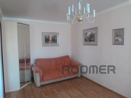 2 bedroom apartment in the center, Tyumen - apartment by the day