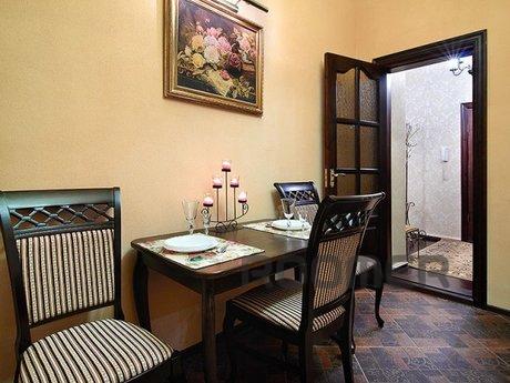 Luxury Apartment for Rent, Yekaterinburg - apartment by the day