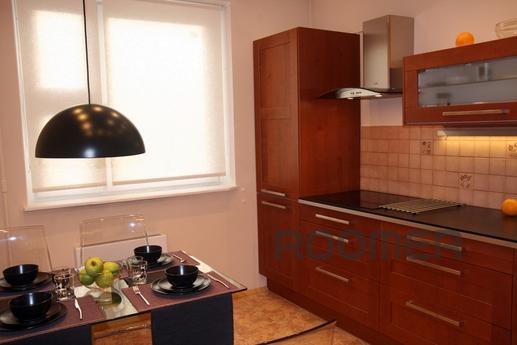 2 bedroom apartment for rent, Tyumen - apartment by the day