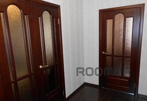Net bright 1 bedroom apartment, Krasnoyarsk - apartment by the day