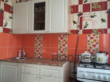 3 bedroom apartment  with renovated, Uralsk - apartment by the day