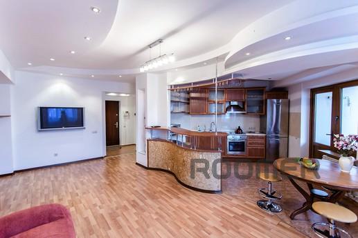 2 bedroom luxury apartment New Square, Almaty - apartment by the day