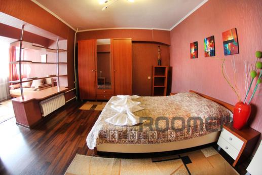 Cozy apartment in Dostyk, Almaty - apartment by the day