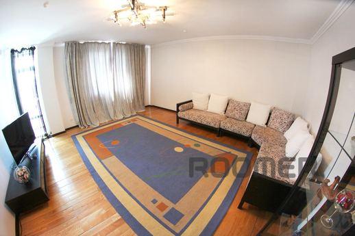 Apartment near Mega, Almaty - apartment by the day