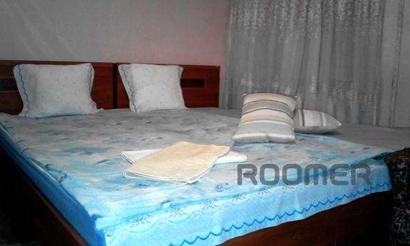 Clean and spacious apartment in front of the theater L. !! 5