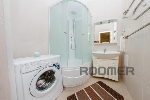 New and spacious 2-bedroom apartment, Astana - apartment by the day