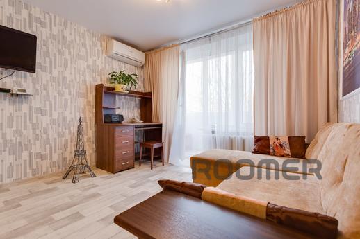 1 bedroom apartment near the metro, Moscow - apartment by the day