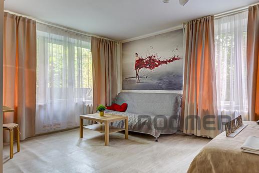 Cozy apartment near the metro, Moscow - apartment by the day