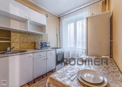 Spacious one-bedroom apartment, Moscow - apartment by the day