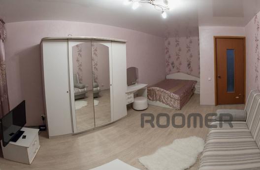 1-room apartment in new building, Kemerovo - apartment by the day