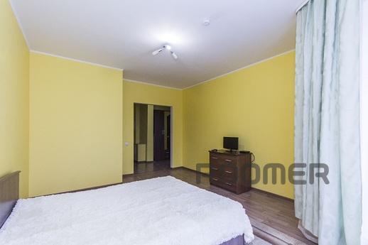 1 to LCD Capital, Tyumen - apartment by the day
