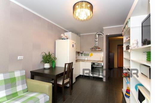 I rent an apartment, Yekaterinburg - apartment by the day