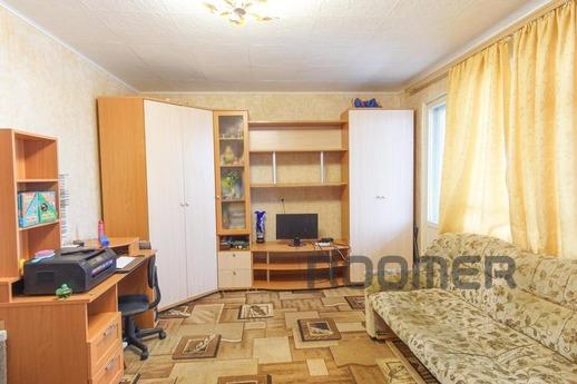 1 bedroom apartment for rent, Yekaterinburg - apartment by the day