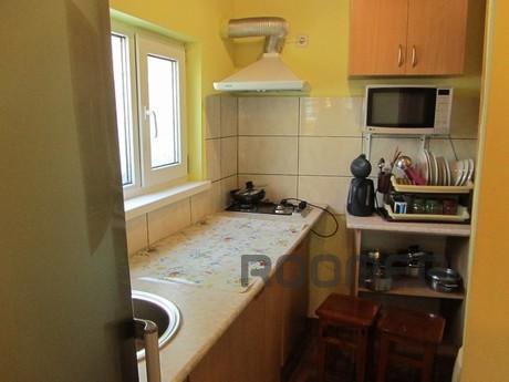 Cozy room in the private sector, Alupka - apartment by the day