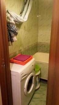 1 bedroom apartment in the center, Tyumen - apartment by the day