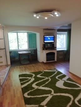one-bedroom studio apartment, Mykolaiv - apartment by the day