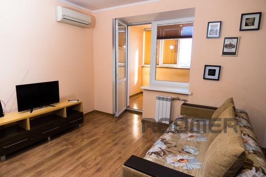Spacious 1-bedroom studio in the center, Rostov-on-Don - apartment by the day