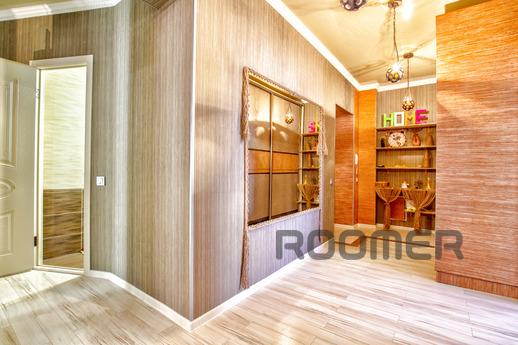 Interesting 3 rooms. In Astana (Expo), Astana - apartment by the day