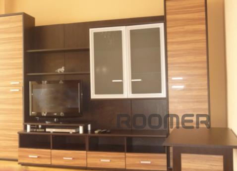 Excellent 3 bedroom apartment Oganova, Rostov-on-Don - apartment by the day