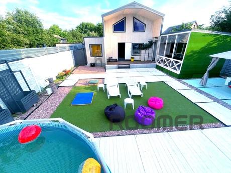 Rent a similar apartment in Kiev with a swimming pool, Kyiv - apartment by the day