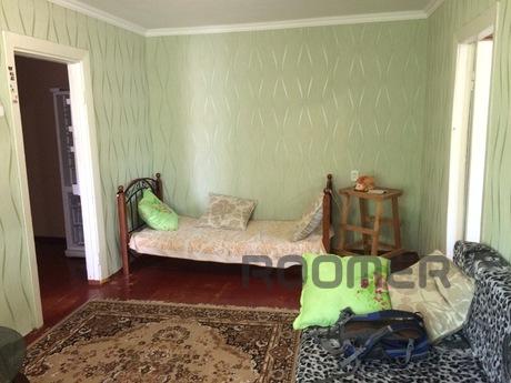 Rent a 1-room apartment for vacationers near the sea on Danc