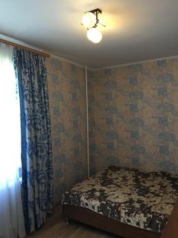 Rent holidaymakers 3 tiru by the sea, Chernomorsk (Illichivsk) - apartment by the day