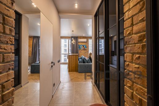 Studio 42 sq.m. Residential complex New England, Kyiv - apartment by the day