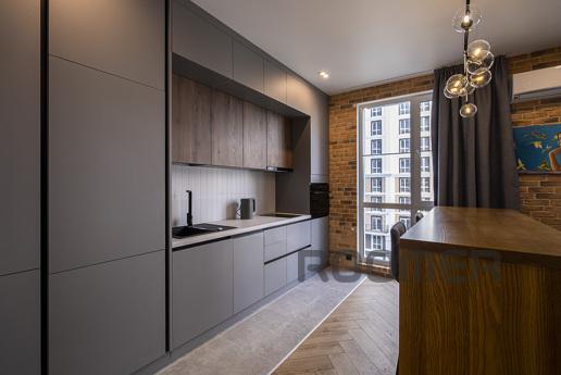 Studio 42 sq.m. Residential complex New England, Kyiv - apartment by the day