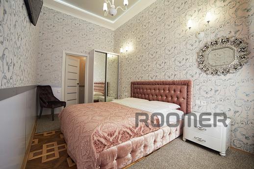 2-room VIP apartment in the center, Lviv - apartment by the day