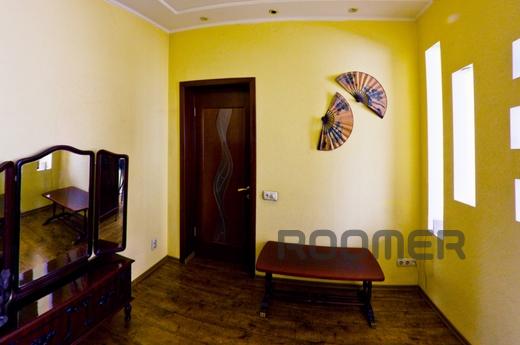 1-bedroom apartment in the center, Almaty - apartment by the day