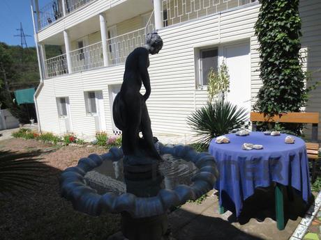 Rent rooms for rest in the Guest House 
