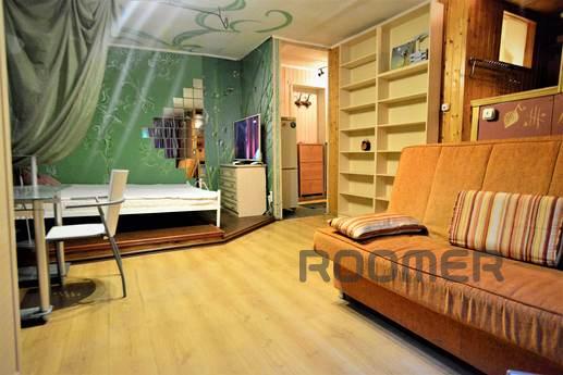 Rent a cozy studio in 7 minutes walking, Moscow - apartment by the day