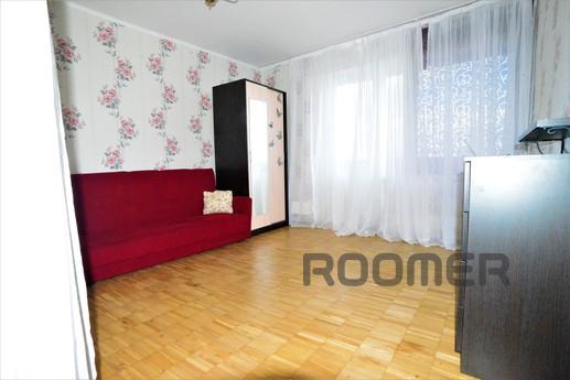 Cozy inexpensive apartment near the metr, Moscow - apartment by the day