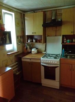 I will hand over separate half-rooms., Chernomorsk (Illichivsk) - apartment by the day