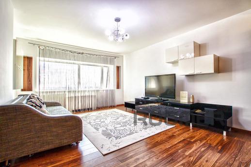 Luxury apartment in the Northern Lights, Astana - apartment by the day