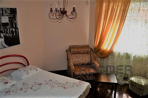 I rent daily 2 к.кв in Jubilee microdistrict ул. Klara Luchk