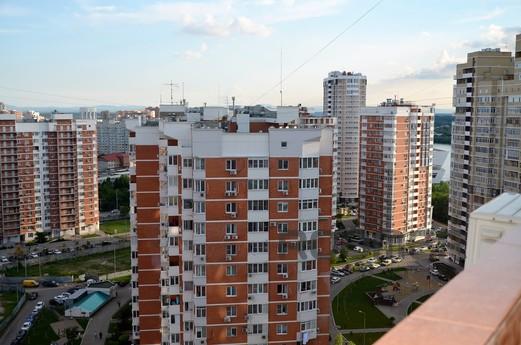 1 bedroom apartment for rent, Krasnodar - apartment by the day