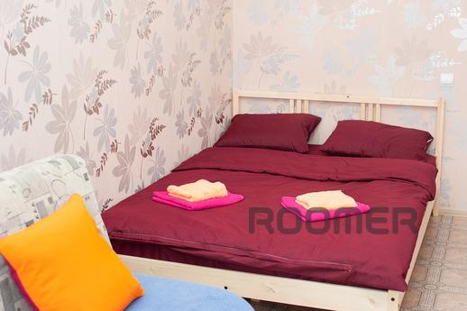 Spacious one-room apartment, Yekaterinburg - apartment by the day