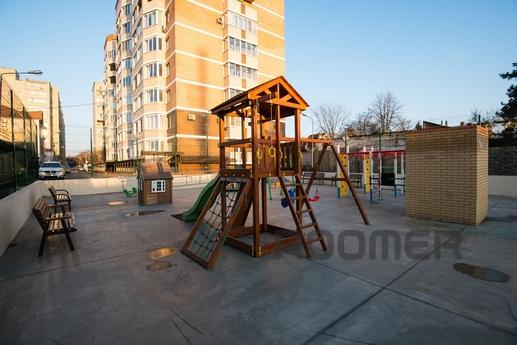 1 bedroom apartment for rent, Krasnodar - apartment by the day