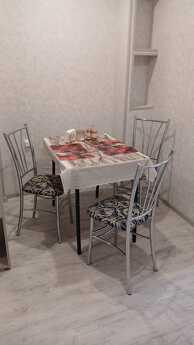 Comfortable apartment, Udachny - apartment by the day