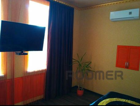 Cozy 1-bedroom apartment in the center o, Dnipro (Dnipropetrovsk) - apartment by the day