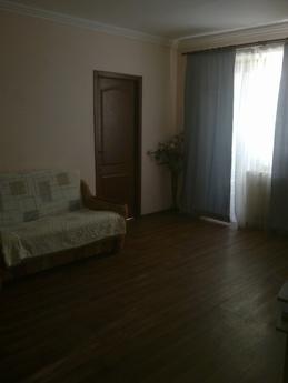 3 bedroom apartment for rent, Cherkasy - apartment by the day