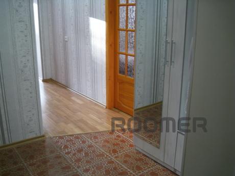 Luxury 1 bedroom apartment, Kirov - apartment by the day