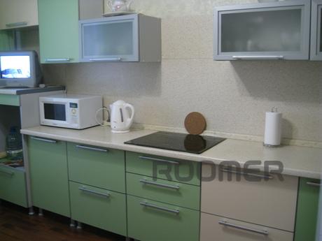 Luxury 1 bedroom apartment, Kirov - apartment by the day