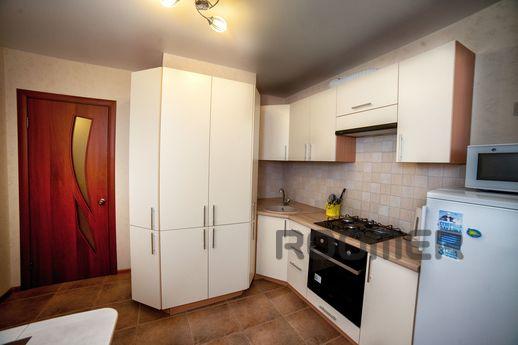 Daily Sredne-Lermontovskaya 8, Smolensk - apartment by the day