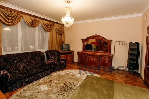 Cozy room near Sukharevskaya metro, Moscow - apartment by the day