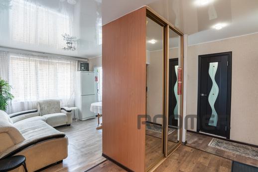 3 bedroom apartment for rent, Novosibirsk - apartment by the day