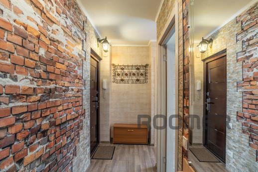 2 bedroom apartment for rent, Novosibirsk - apartment by the day