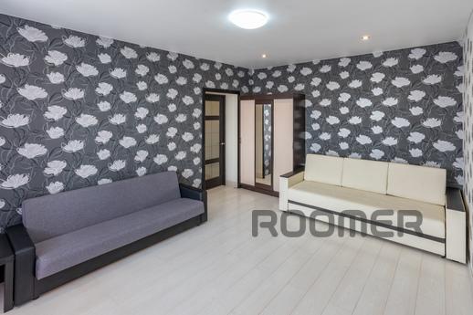 2 bedroom apartment for rent, Novosibirsk - apartment by the day